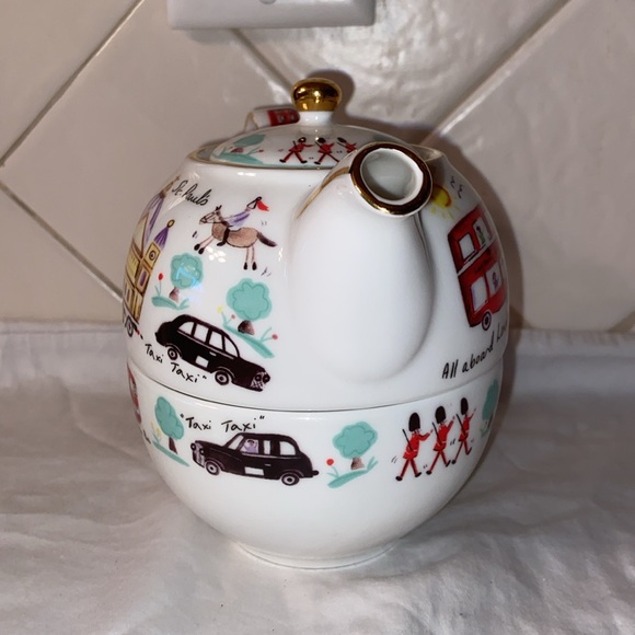 New James Sadler “London Travel” Tea for One - Picture 4 of 12
